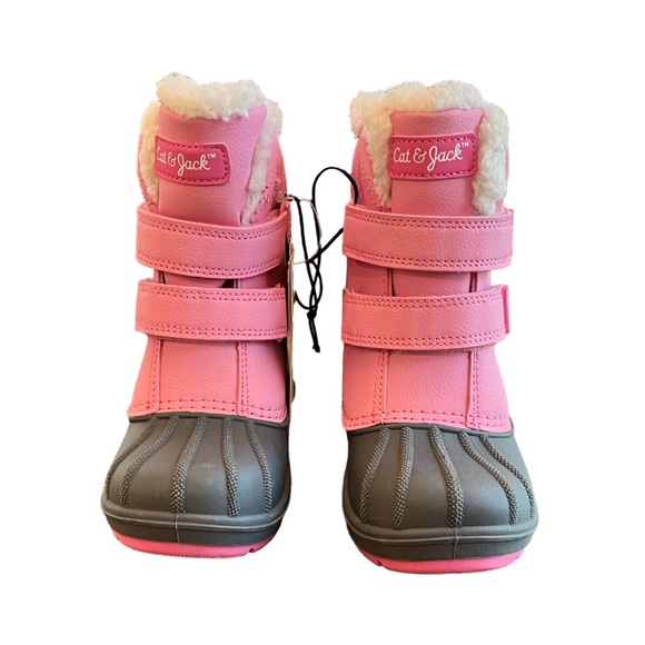 Girls Denver waterproof winter boots by Cat & Jack. - Picture 1 of 9